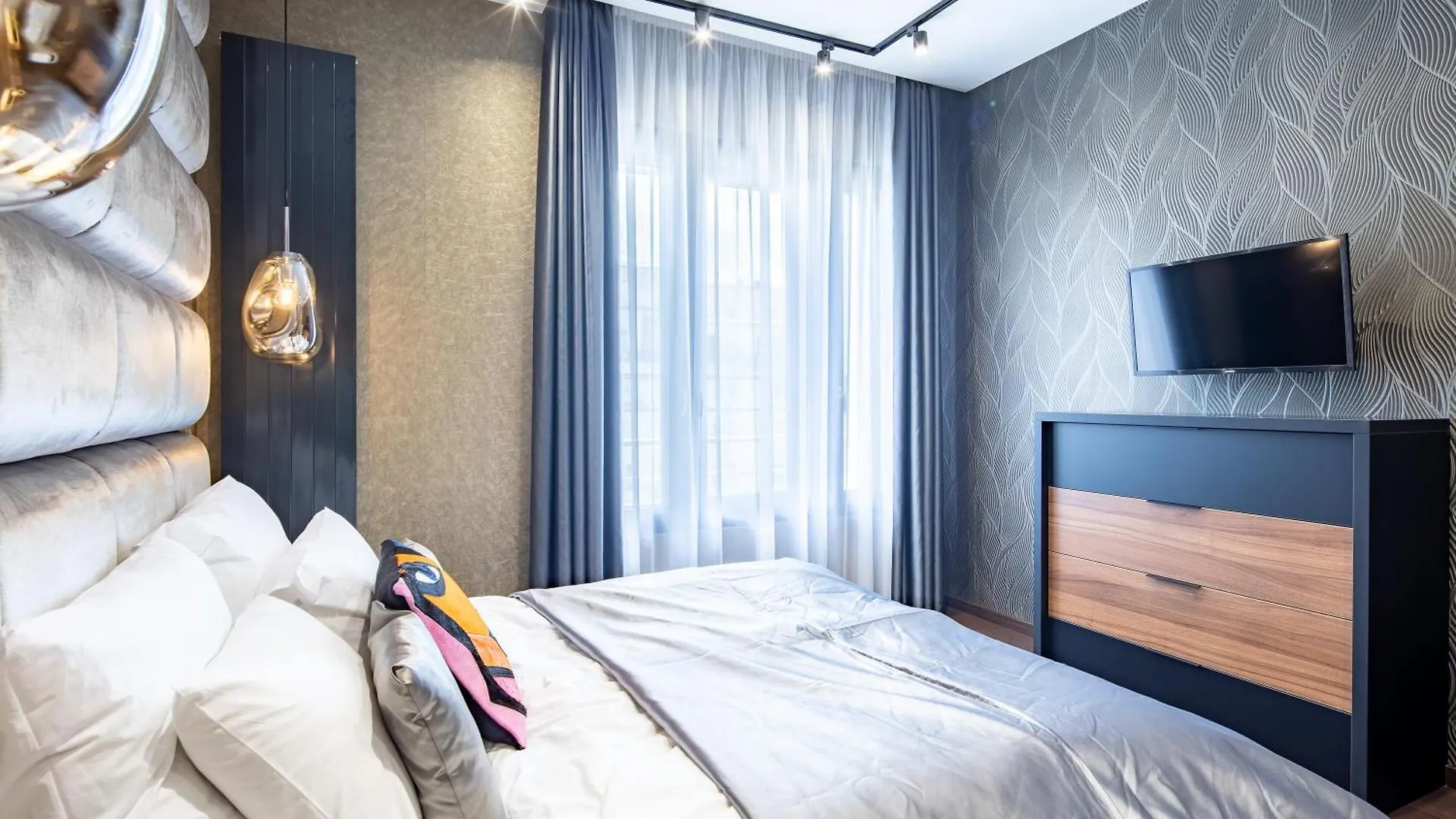 Extreme Central Luxury Budapest 0*,  Hungary